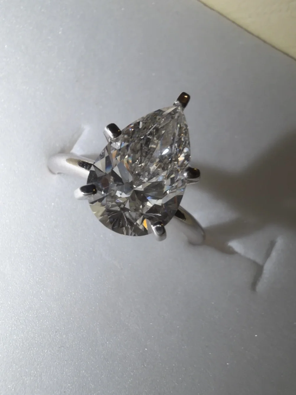 14kt white gold Pear Ring